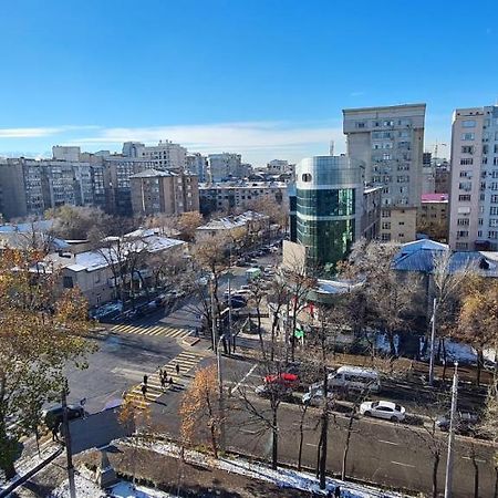 Flat In Central Бишкек Экстерьер фото