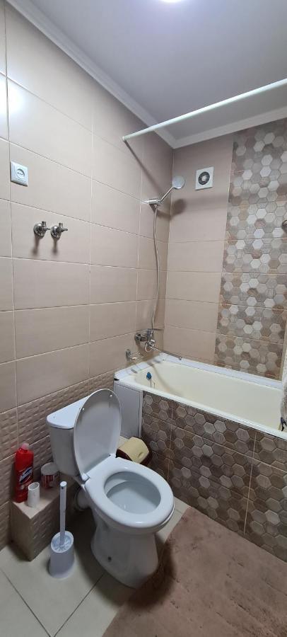 Flat In Central Бишкек Экстерьер фото