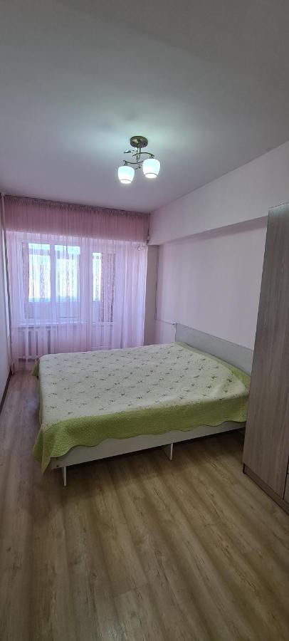 Flat In Central Бишкек Экстерьер фото