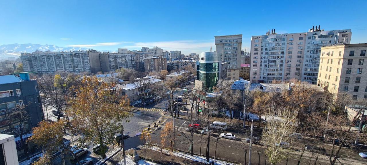 Flat In Central Бишкек Экстерьер фото