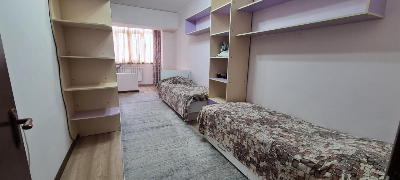 Flat In Central Бишкек Экстерьер фото